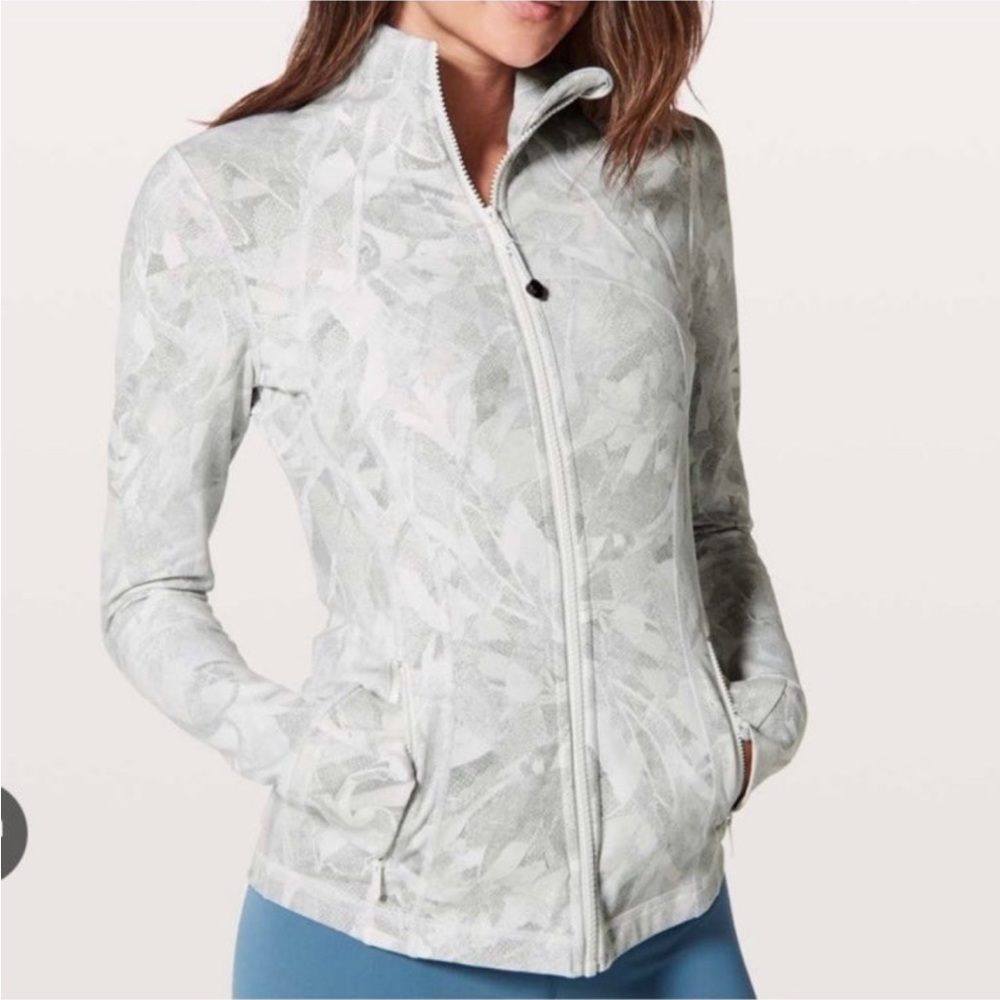 Define jacket size 2